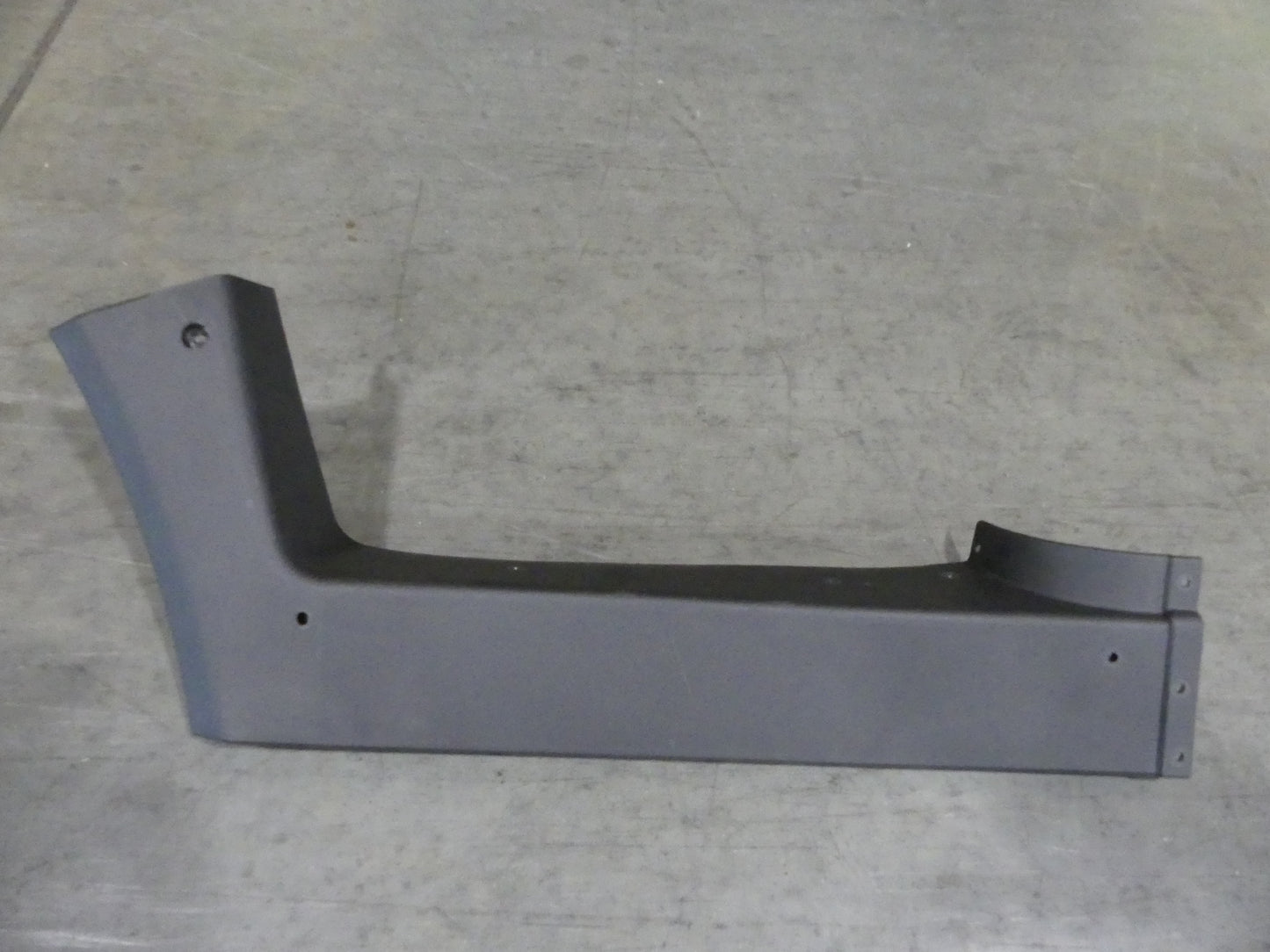 ROCKER PANEL TRIM, FRONT, LEFT, ANTHEM / PEAK