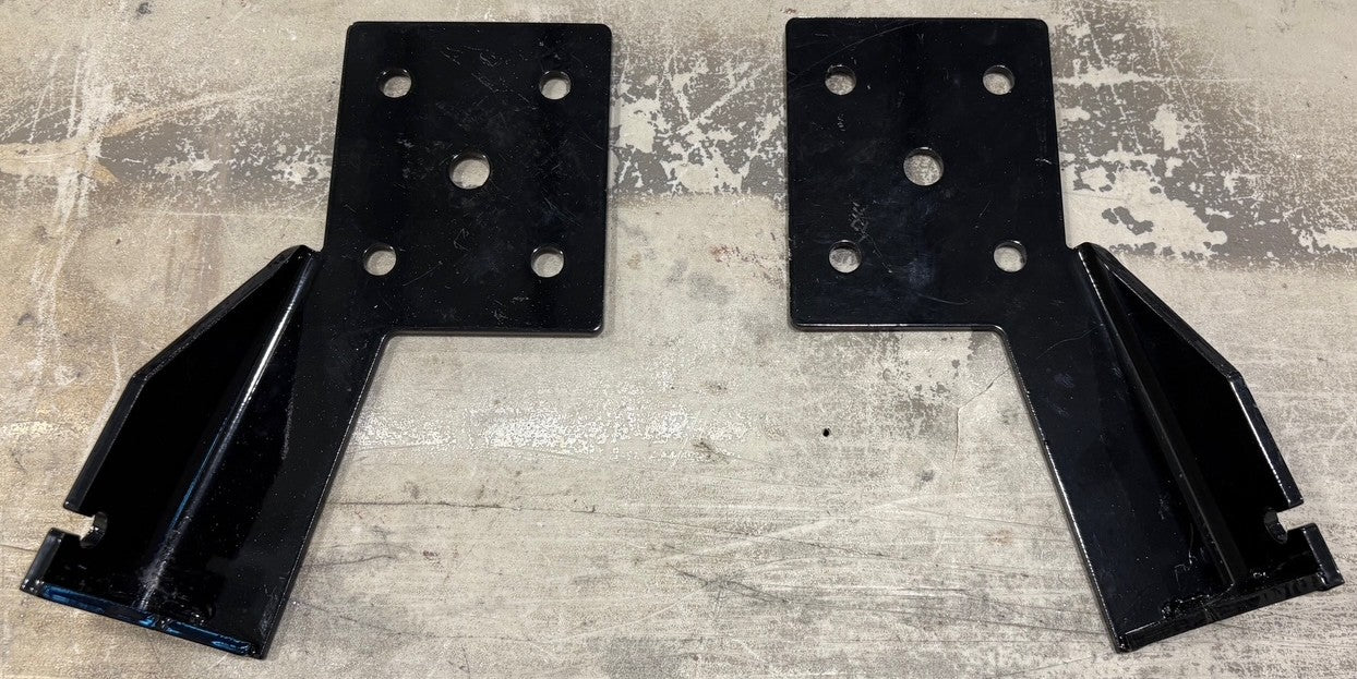 BRAKE CABLE BRACKET, LEFT/RIGHT REAR. P4F