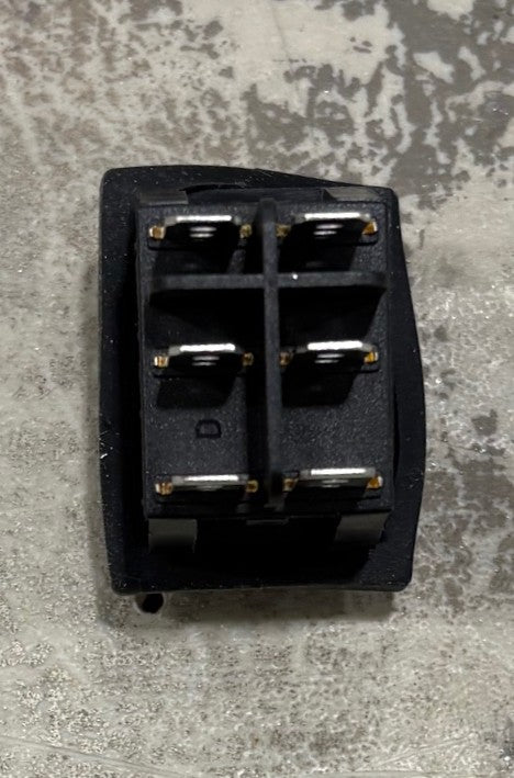 PARKING BRAKE ROCKER SWITCH, P4F WITH CABLE PARK BRAKES