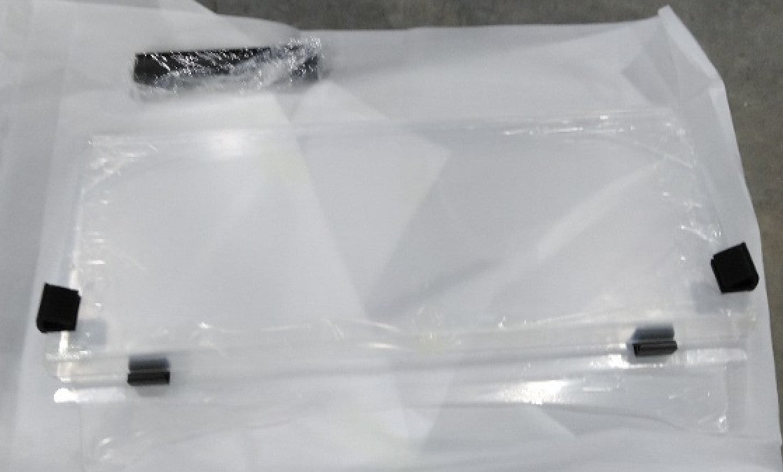 WINDSHIELD, CLEAR, PEAK 4/6 PASSENGER, DOES NOT FIT 2/GOLF