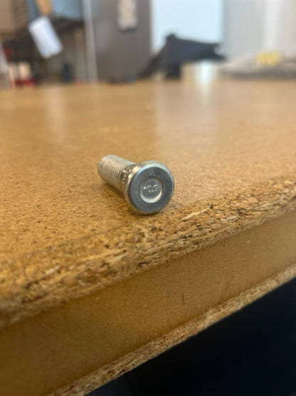 WHEEL STUD, FRONT, NO BRAKES, PRE-2025 V