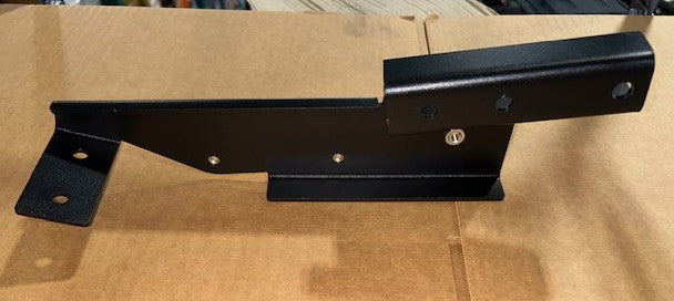 ANTHEM PRO, RIGHT FRONT UNDERBODY BRACKET