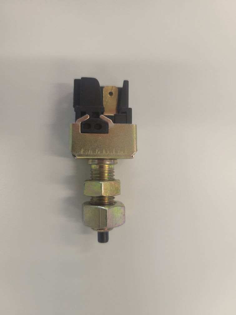 BRAKE LIGHT SWITCH, V MODEL, ALL