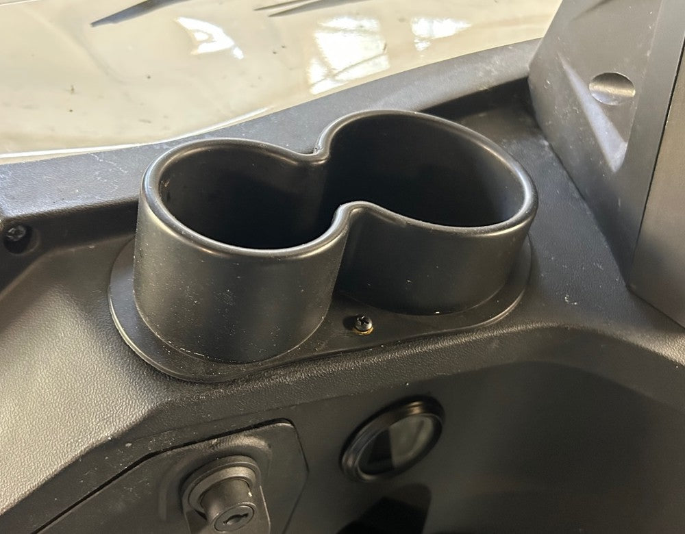 DUAL CUP HOLDER, DRIVER SIDE, IN DASH, 2025 V
