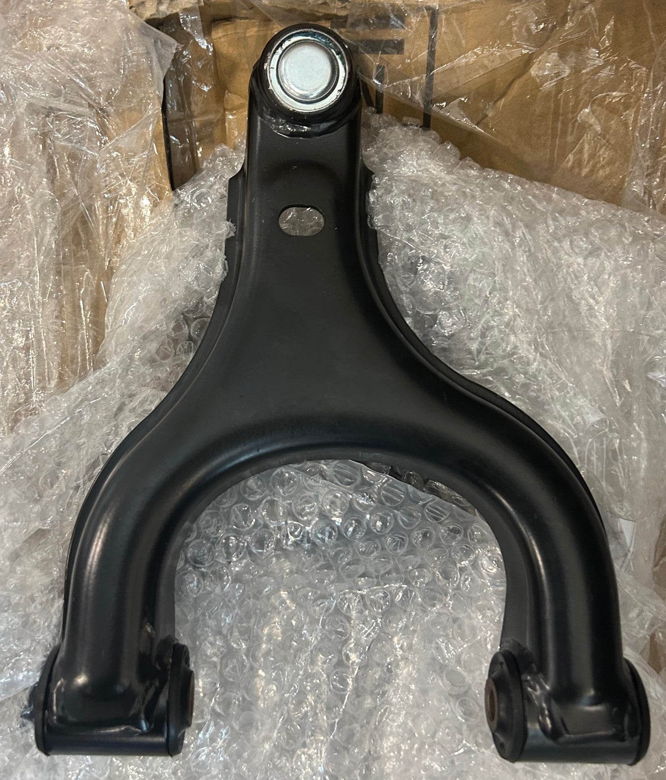 FRONT SWAY BAR LOWER CONTROL ARMS, 2025 V, EARLY FRAME DESIGN, AWC2024____ ONLY