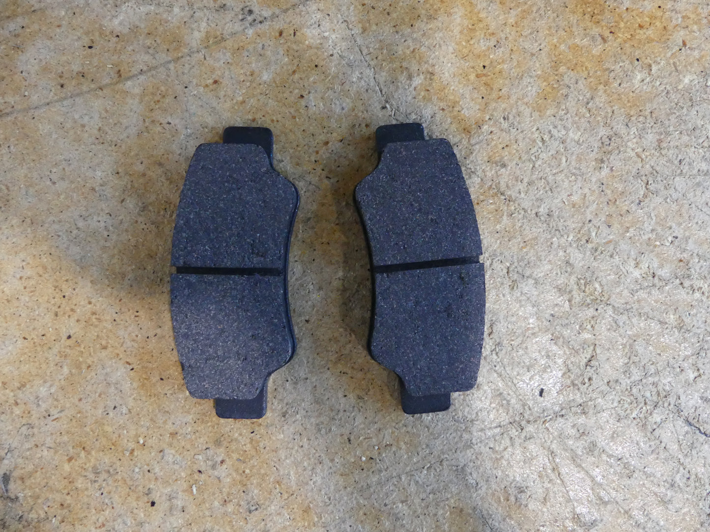 BRAKE PADS, REAR, PEAK / ANTHEM, PER SIDE (2 PADS)