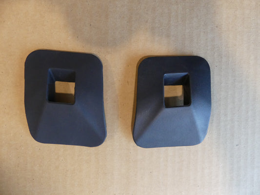 GROMMETS, FRONT STRUT, V, PAIR, 2025 V