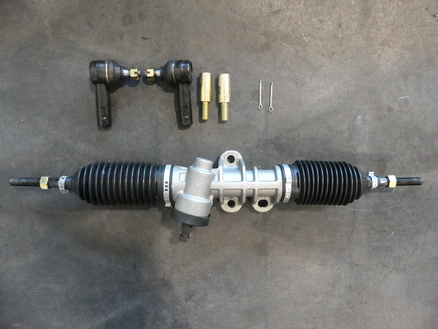 STEERING RACK, R STYLE, ANTHEM/PEAK WITH STAMPED CONTROL ARMS, TIE ROD ENDS AND 40mm EXTENSIONS