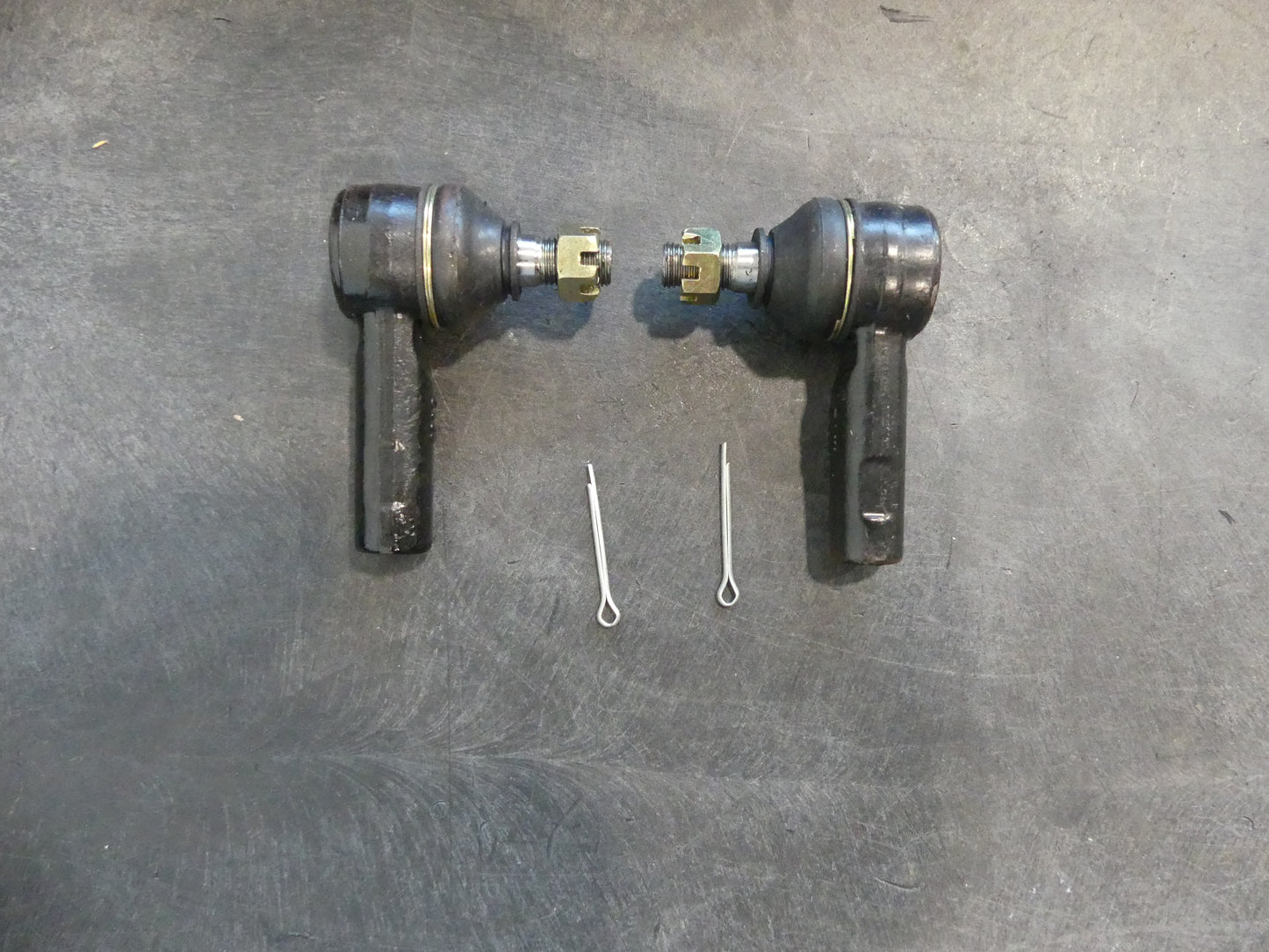 STEERING RACK, R STYLE, ANTHEM/PEAK WITH STAMPED CONTROL ARMS, TIE ROD ENDS AND 40mm EXTENSIONS