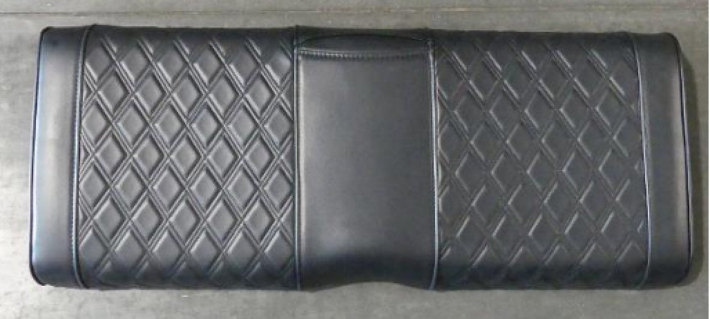 SEAT BOTTOM, REAR, BLACK DIAMOND, BLACK STITCH, PEAK 4 FORWARD