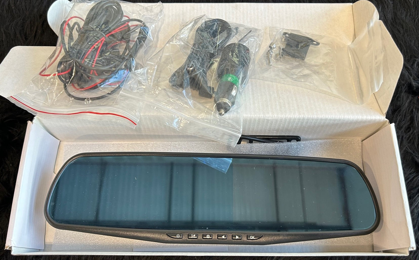 BACK UP CAMERA/REAR VEIW MIRROR KIT, UNIVERSAL